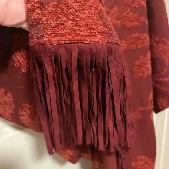 Chico’s floral jacquard ruana open front covering fringe new with tags medium - Picture 6 of 6